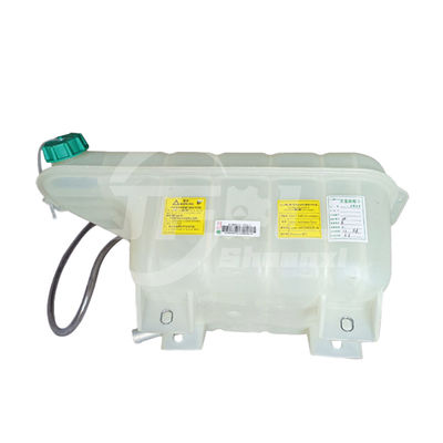 Zestaw zbiornika rozszerzającego 812W06125-0001 dla części ciężarowych SINOTRUK HOWO T7H SITRAK C7H